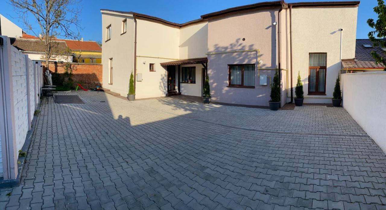 Victoria Rooms Oradea Dış mekan fotoğraf