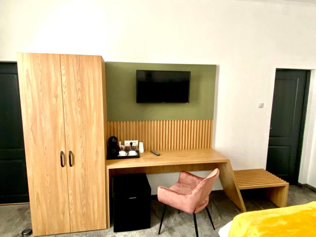 Victoria Rooms Oradea Dış mekan fotoğraf
