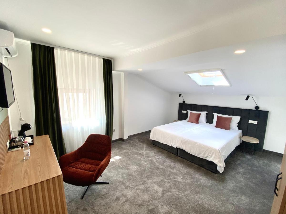 Victoria Rooms Oradea Dış mekan fotoğraf